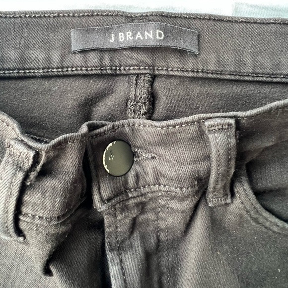 J Brand Selena Mid Rise Crop Black Bastille Size 24 - Picture 3 of 10